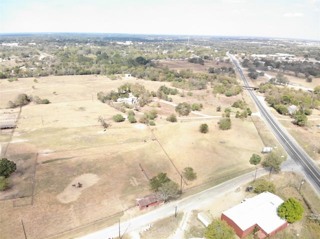 185 County Road 107, Caldwell, TX 77836