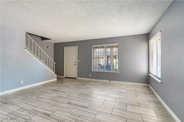 1372 Lorilyn Avenue 3, Las Vegas, NV 89119