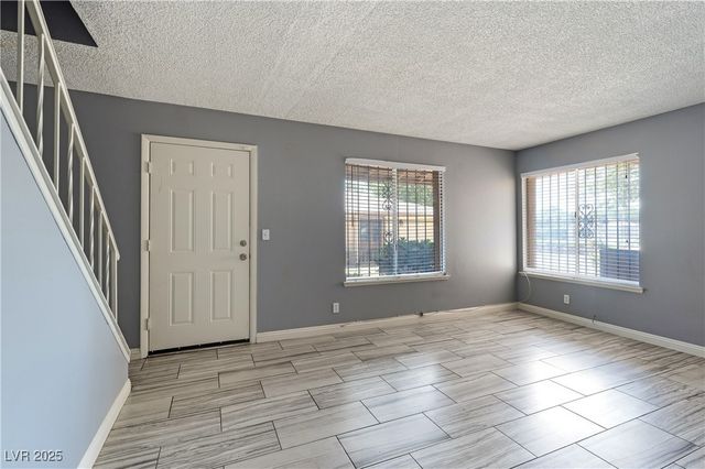 1372 Lorilyn Avenue 3, Las Vegas, NV 89119