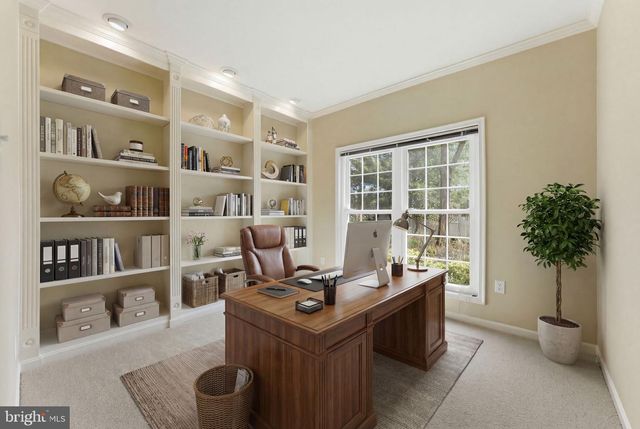 8215 KATIE LYNN CT, Gainesville, VA 20155