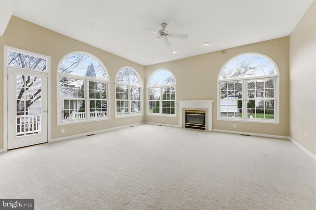 8215 KATIE LYNN CT, Gainesville, VA 20155