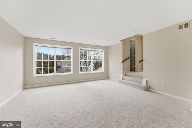 8215 KATIE LYNN CT, Gainesville, VA 20155