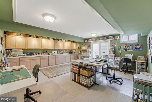 8215 KATIE LYNN CT, Gainesville, VA 20155