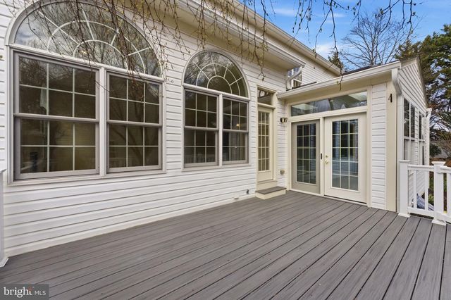 8215 KATIE LYNN CT, Gainesville, VA 20155