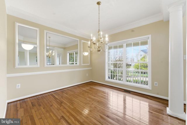 8215 KATIE LYNN CT, Gainesville, VA 20155