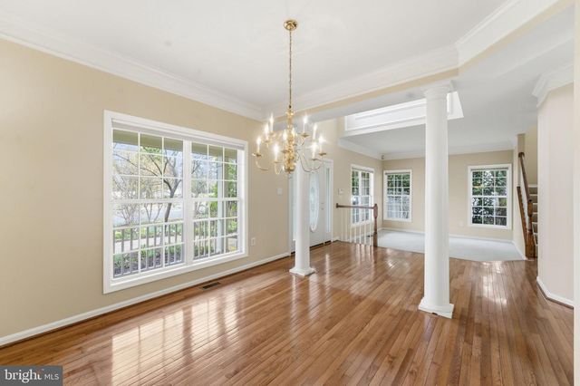 8215 KATIE LYNN CT, Gainesville, VA 20155