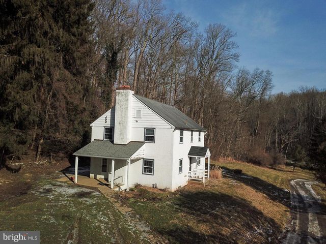 1310 CREEK RD, Glenmoore, PA 19343