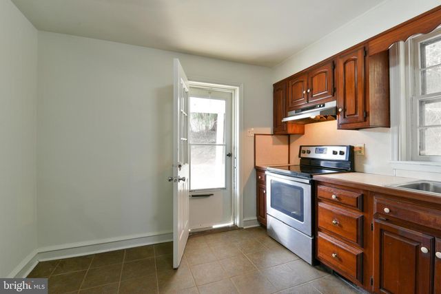 1310 CREEK RD, Glenmoore, PA 19343