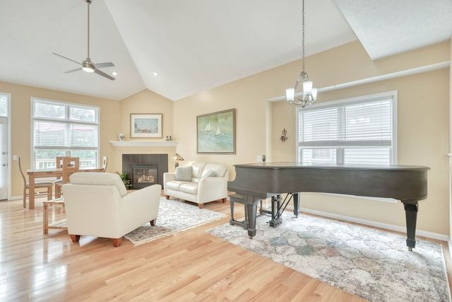 726 Bel Arbor Trl Trail, Webster, NY 14580