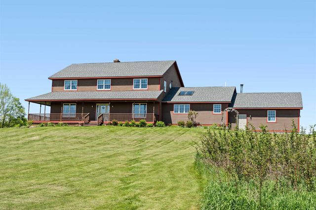 338 Johnson Road, Marshfield, VT 05658