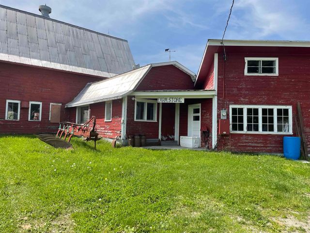 338 Johnson Road, Marshfield, VT 05658