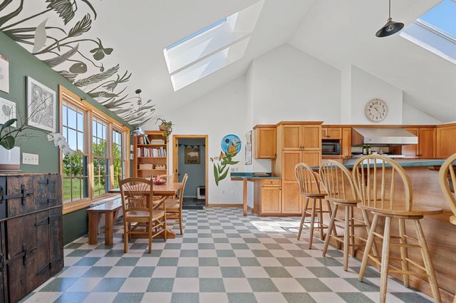 338 Johnson Road, Marshfield, VT 05658