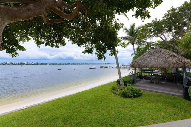 5600 N Flagler Drive 1502, West Palm Beach, FL 33407