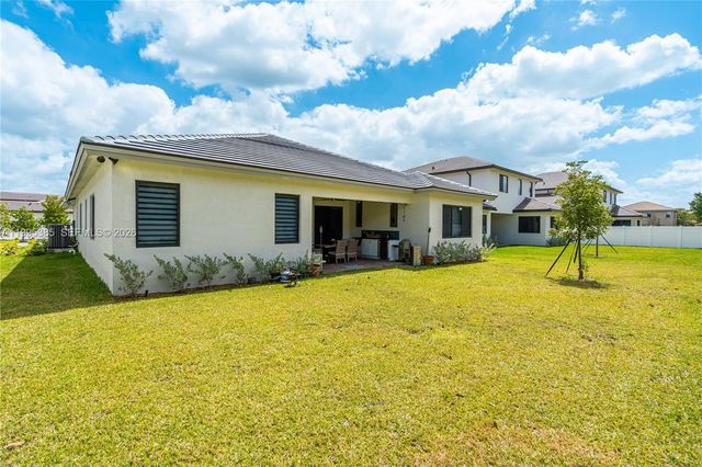4528 SW 178th Avenue, Miramar, FL 33029