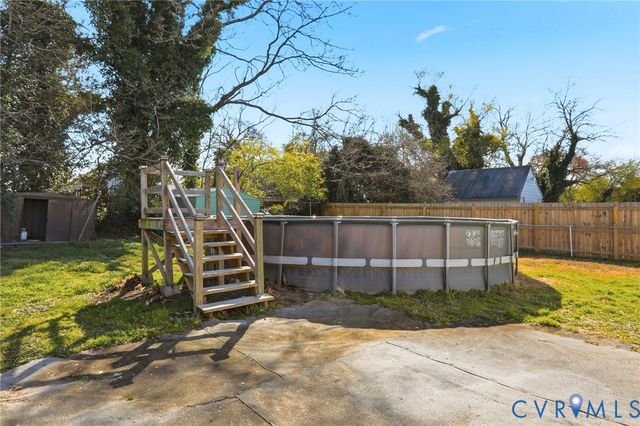 1111 Shuford Ave, Colonial Heights, VA 23834