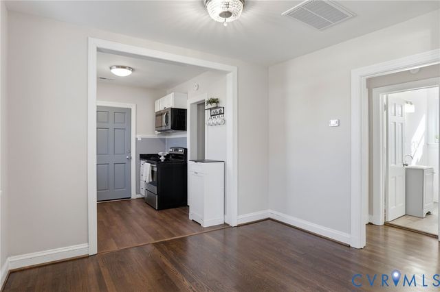 1111 Shuford Ave, Colonial Heights, VA 23834