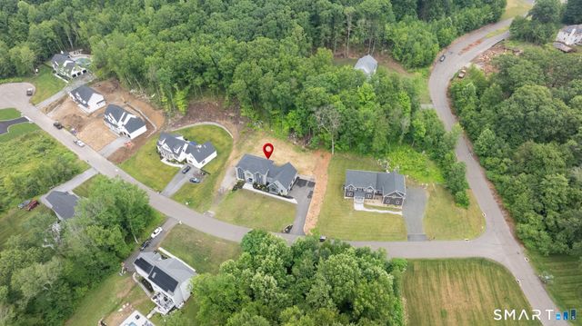 4 Oakengate Road, Wolcott, CT 06716