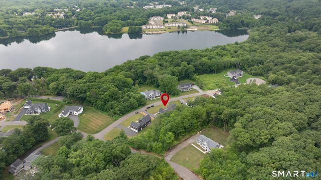 4 Oakengate Road, Wolcott, CT 06716
