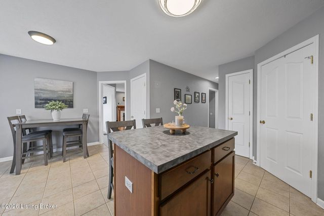 104 Briarcliff Ct, Elizabethtown, KY 42701