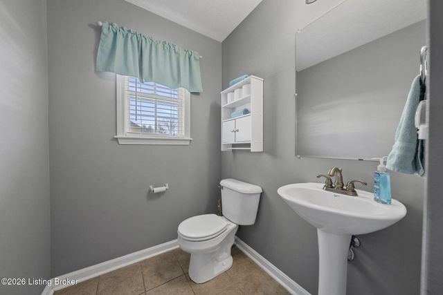 104 Briarcliff Ct, Elizabethtown, KY 42701