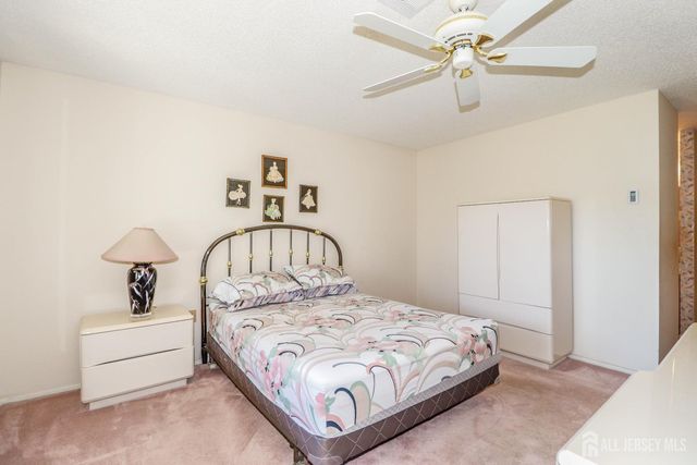 616-A Lemington Plaza, Monroe, NJ 08831