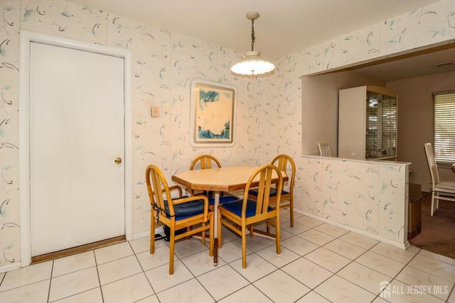 616-A Lemington Plaza, Monroe, NJ 08831
