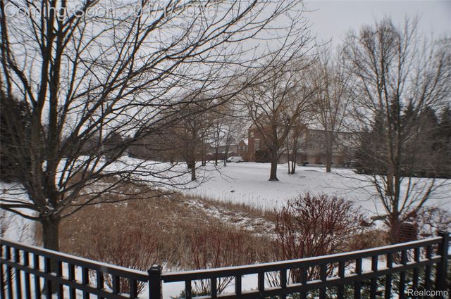3204 Johanna Ware W 13, Wixom, MI 48393