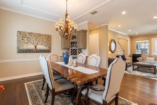 4351 Lazy Creek Dr, Tyler, TX 75707