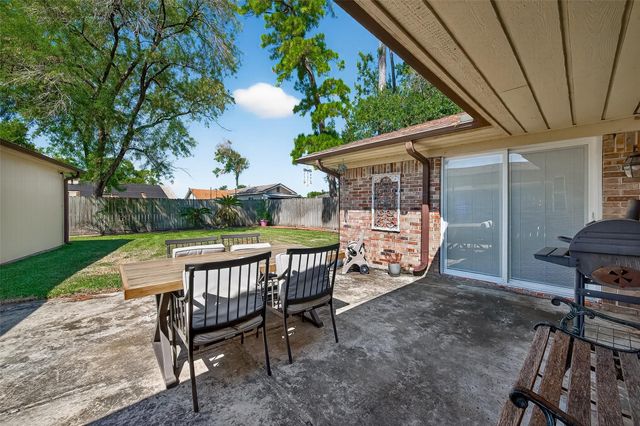 14415 Wadebridge Way, Houston, TX 77015