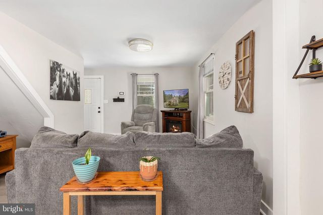 7397 CEDAR FORK RD, Ruther Glen, VA 22546