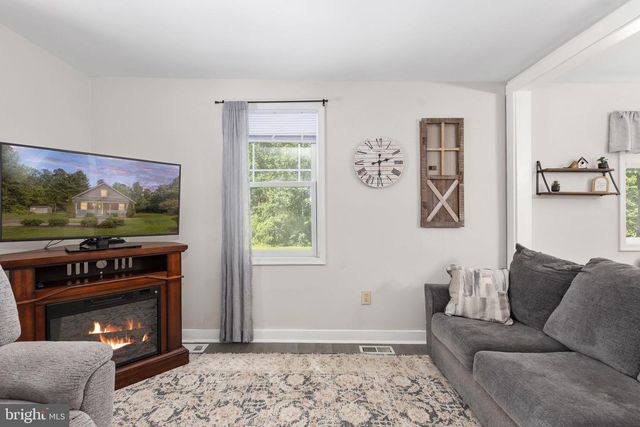 7397 CEDAR FORK RD, Ruther Glen, VA 22546