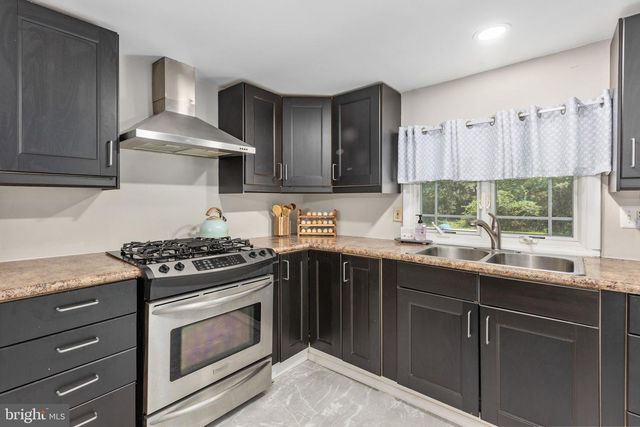 7397 CEDAR FORK RD, Ruther Glen, VA 22546