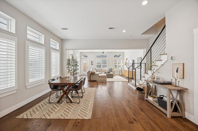 920 W 25th Street B, Houston, TX 77008