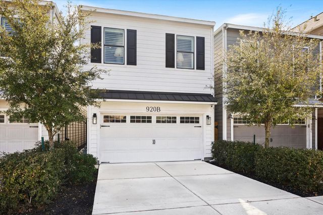 920 W 25th Street B, Houston, TX 77008