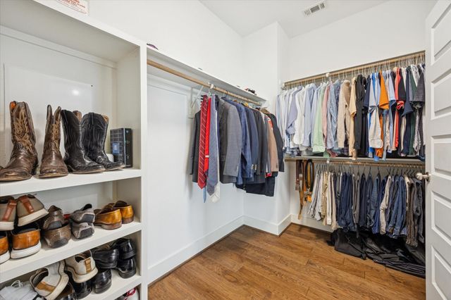 920 W 25th Street B, Houston, TX 77008