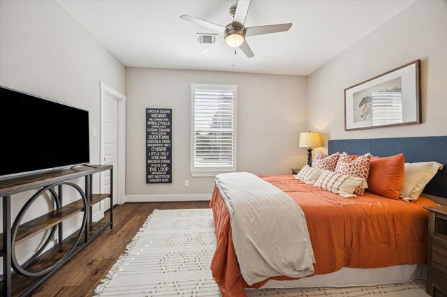 920 W 25th Street B, Houston, TX 77008