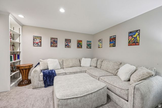 819 N JUNIPERPOINT DR, Salt Lake City, UT 84103