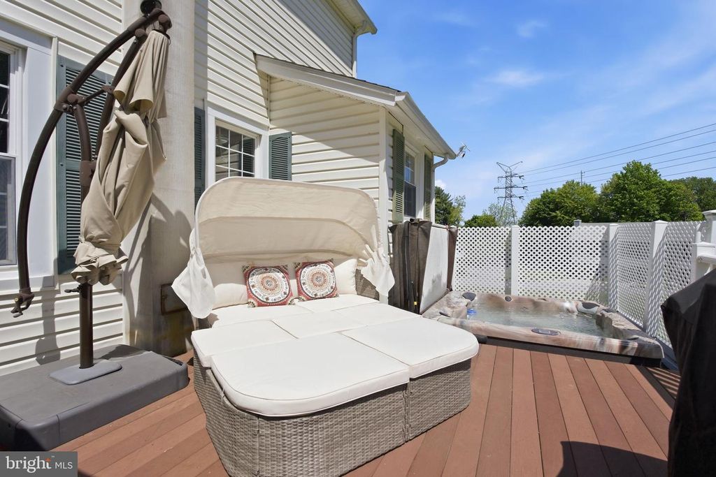 Image 30 of property listing at 19 TIMBER GROVE RD, Owings Mills, MD 21117
