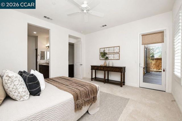 1083 Pomerol Cir, Brentwood, CA 94513