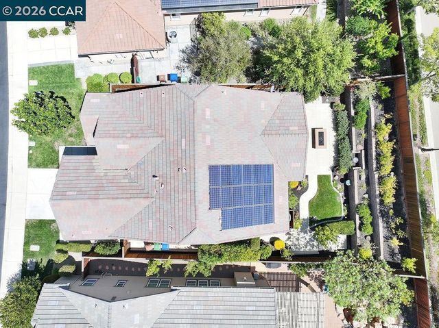 1083 Pomerol Cir, Brentwood, CA 94513