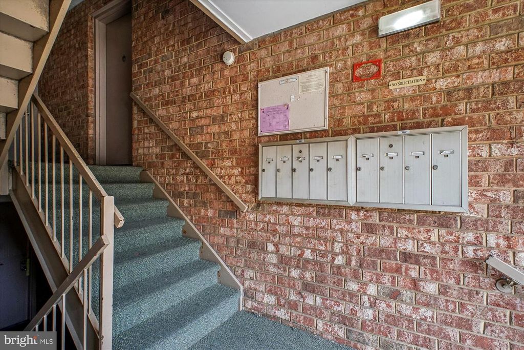 2600-3-C INDIAN DR #80, Alexandria, VA 22303