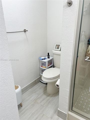 1851 NW 96th Terrace 6B, Pembroke Pines, FL 33024