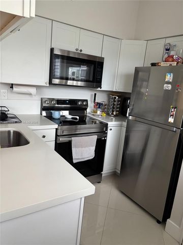1851 NW 96th Terrace 6B, Pembroke Pines, FL 33024