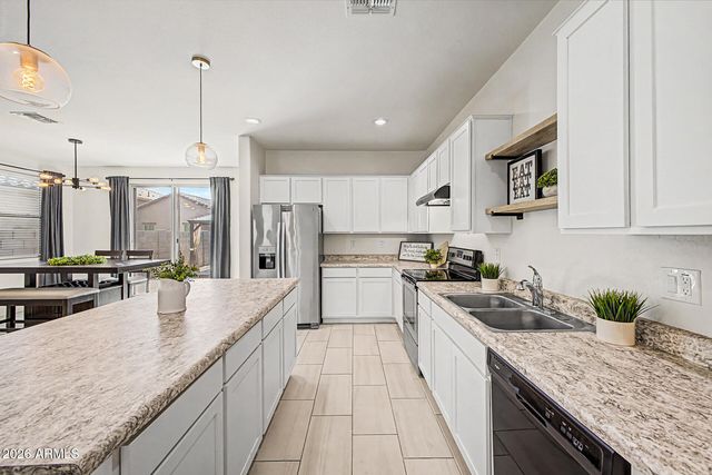18057 W IDA Lane, Surprise, AZ 85387