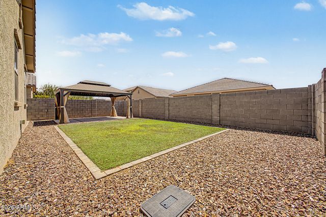 18057 W IDA Lane, Surprise, AZ 85387