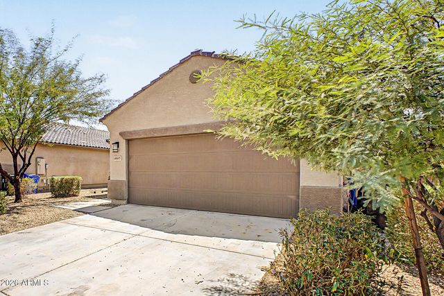 18057 W IDA Lane, Surprise, AZ 85387