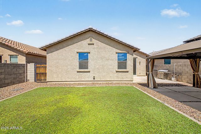18057 W IDA Lane, Surprise, AZ 85387