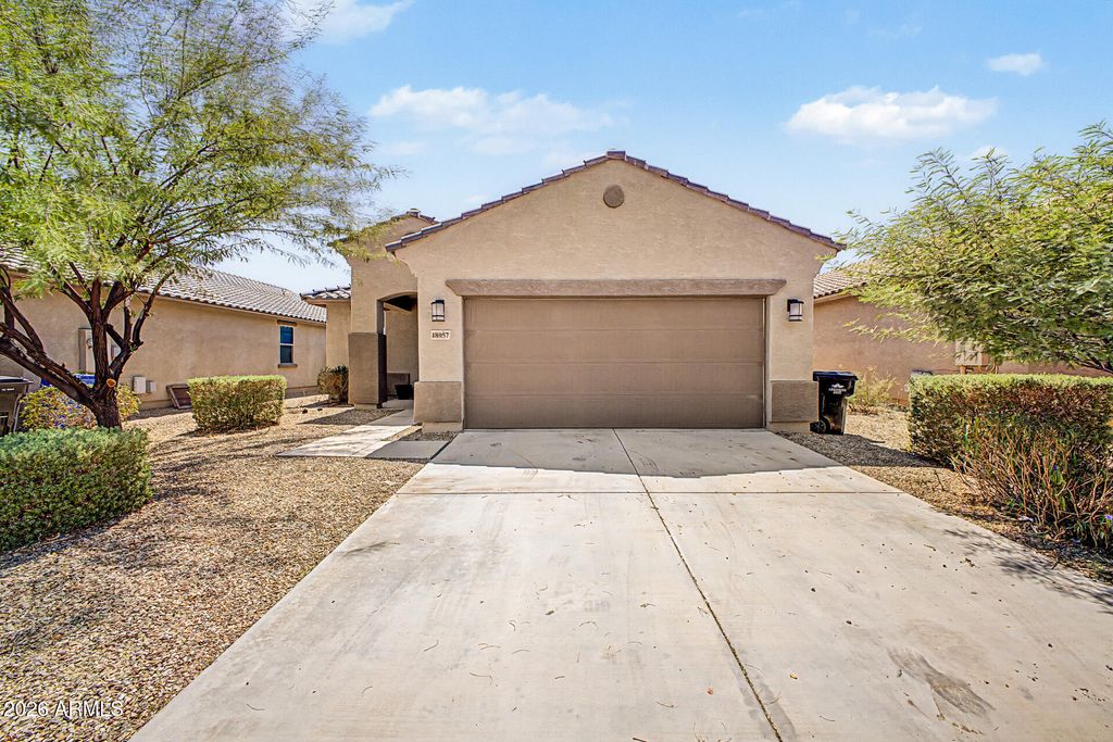 18057 W IDA Lane, Surprise, AZ 85387
