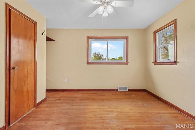 209 Sterling Drive, Moro, IL 62067