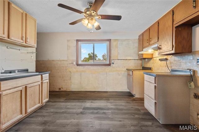 209 Sterling Drive, Moro, IL 62067